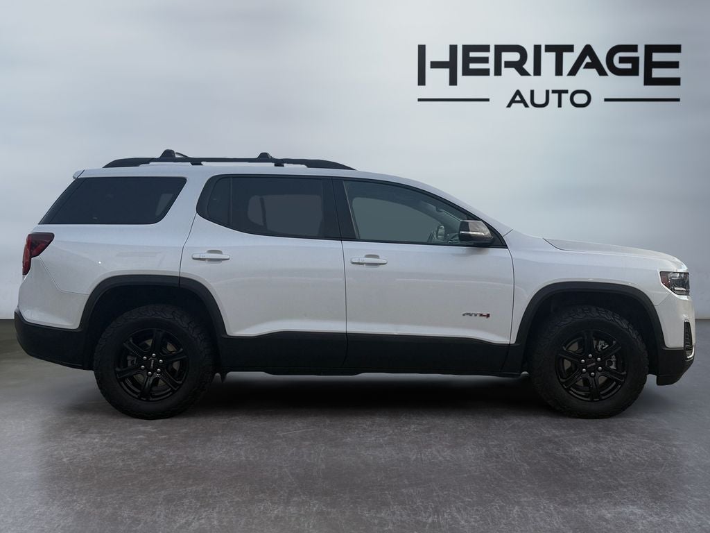 2022 GMC Acadia AT4