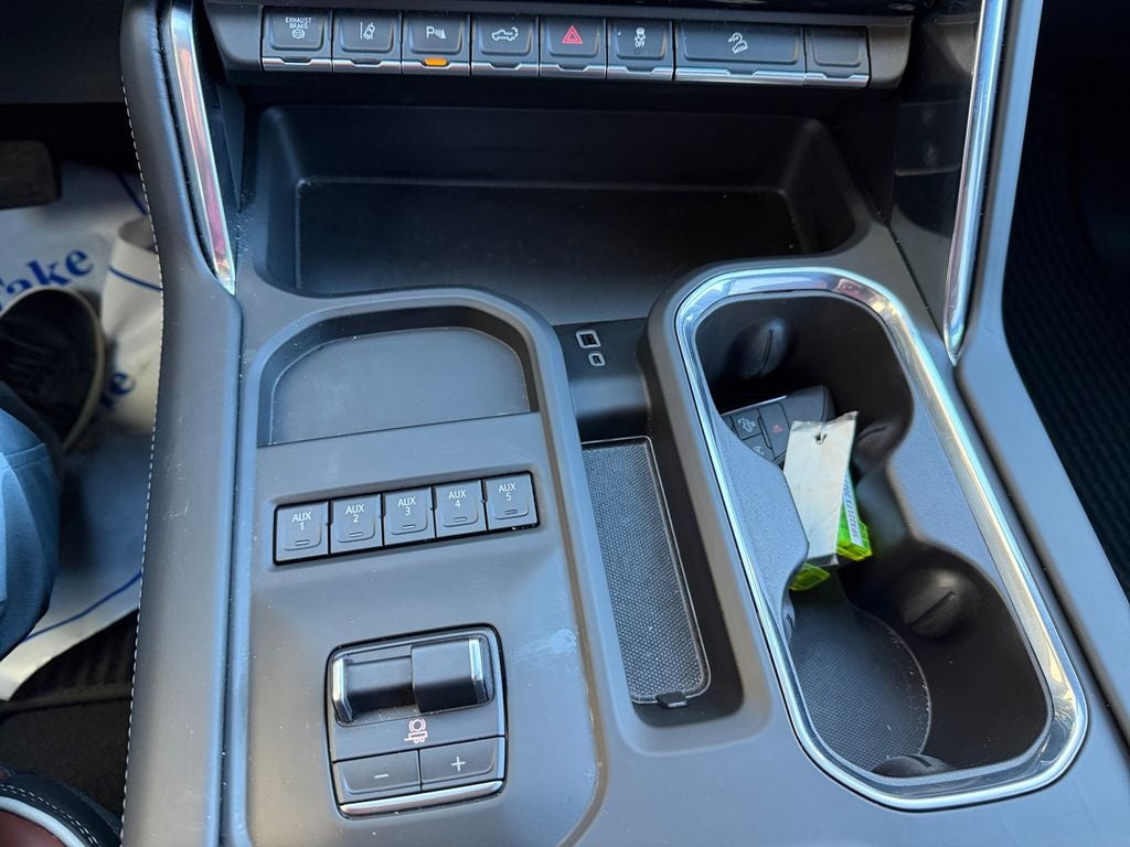 2025 GMC Sierra 3500 HD Denali Ultimate