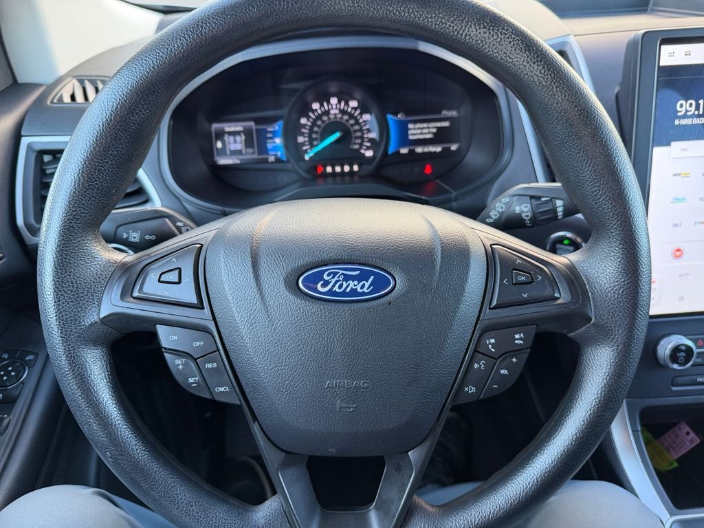 2023 Ford Edge SE