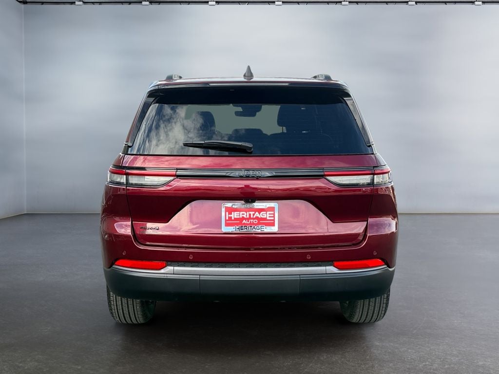 2026 Jeep Grand Cherokee GRAND CHEROKEE LAREDO ALTITUDE 4X4