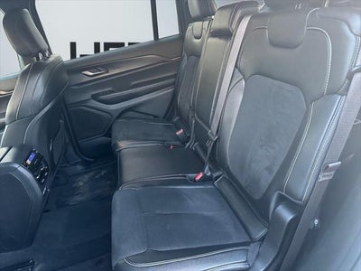 2024 Jeep Grand Cherokee L Altitude 4x4