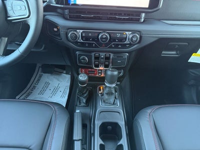 2025 Jeep Gladiator GLADIATOR RUBICON 4X4