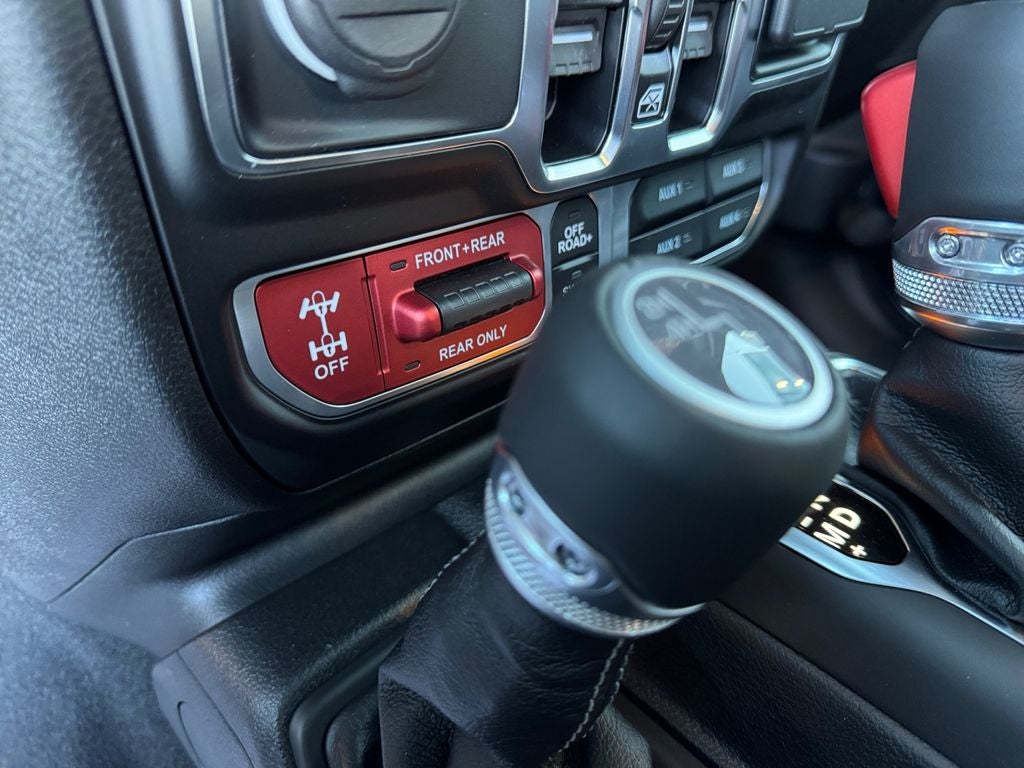 2025 Jeep Gladiator GLADIATOR RUBICON 4X4