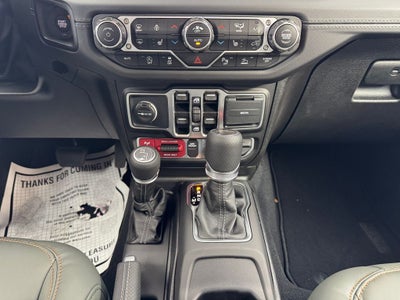 2025 Jeep Gladiator GLADIATOR MOJAVE 4X4