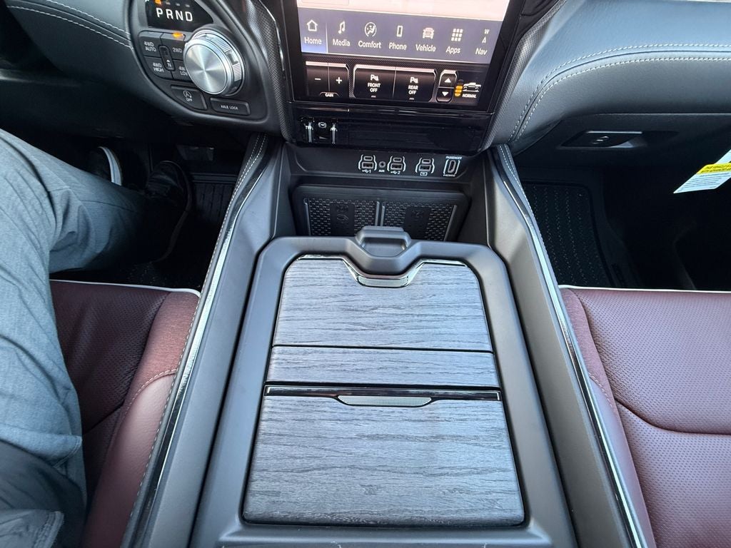 2026 RAM Ram 1500 RAM 1500 LIMITED CREW CAB 4X4 5'7' BOX