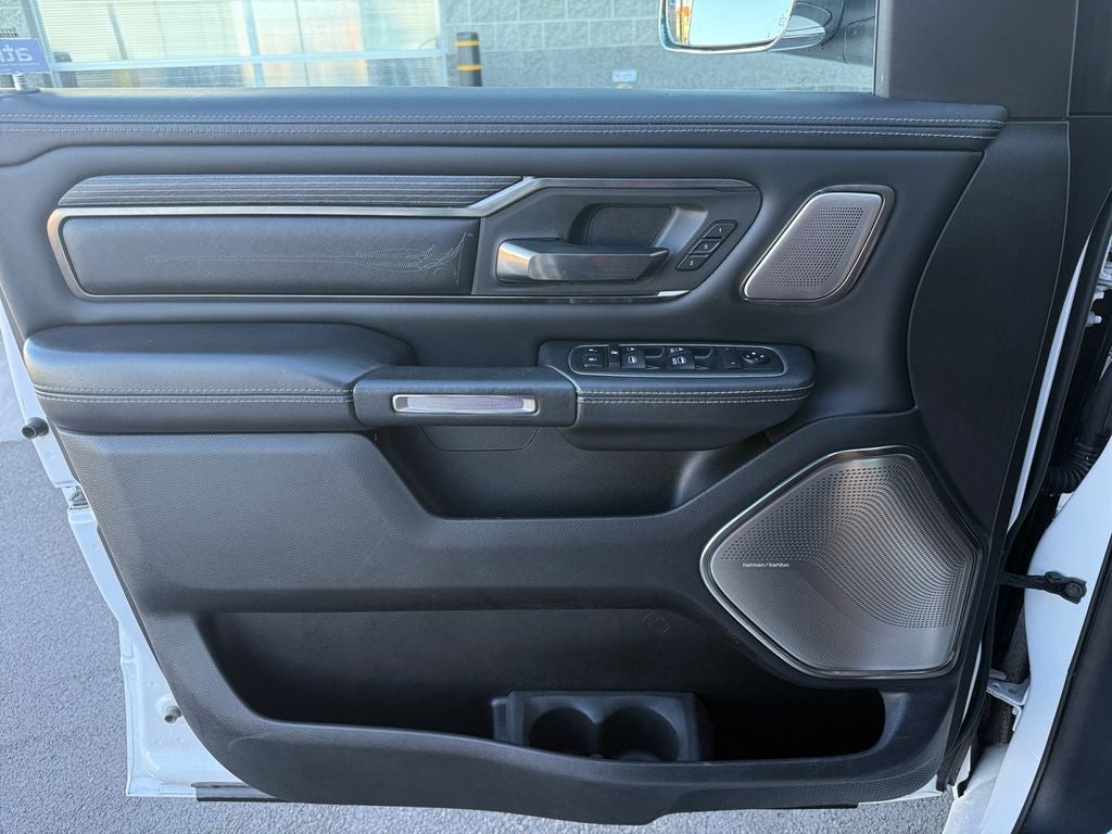 2020 RAM 1500 Limited Crew Cab 4x4 5'7' Box