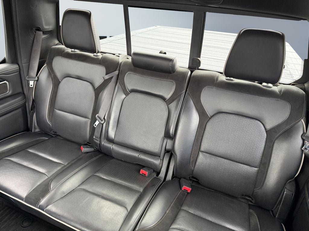 2021 RAM 1500 Laramie Crew Cab 4x4 6'4' Box