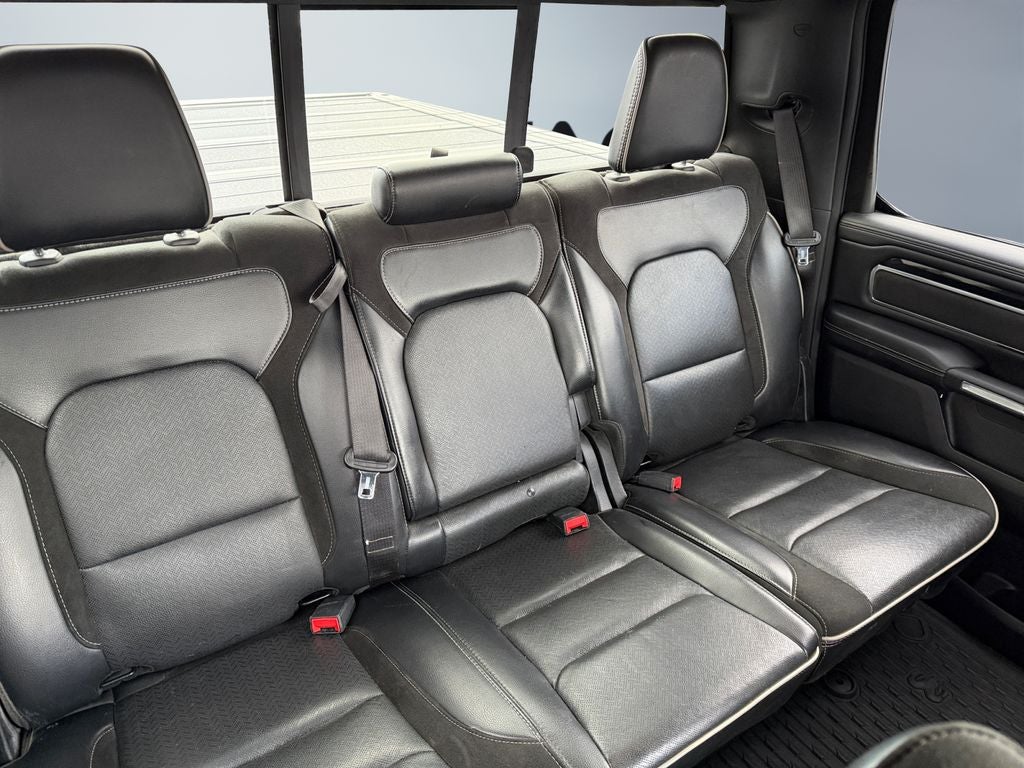 2021 RAM 1500 Laramie Crew Cab 4x4 6'4' Box