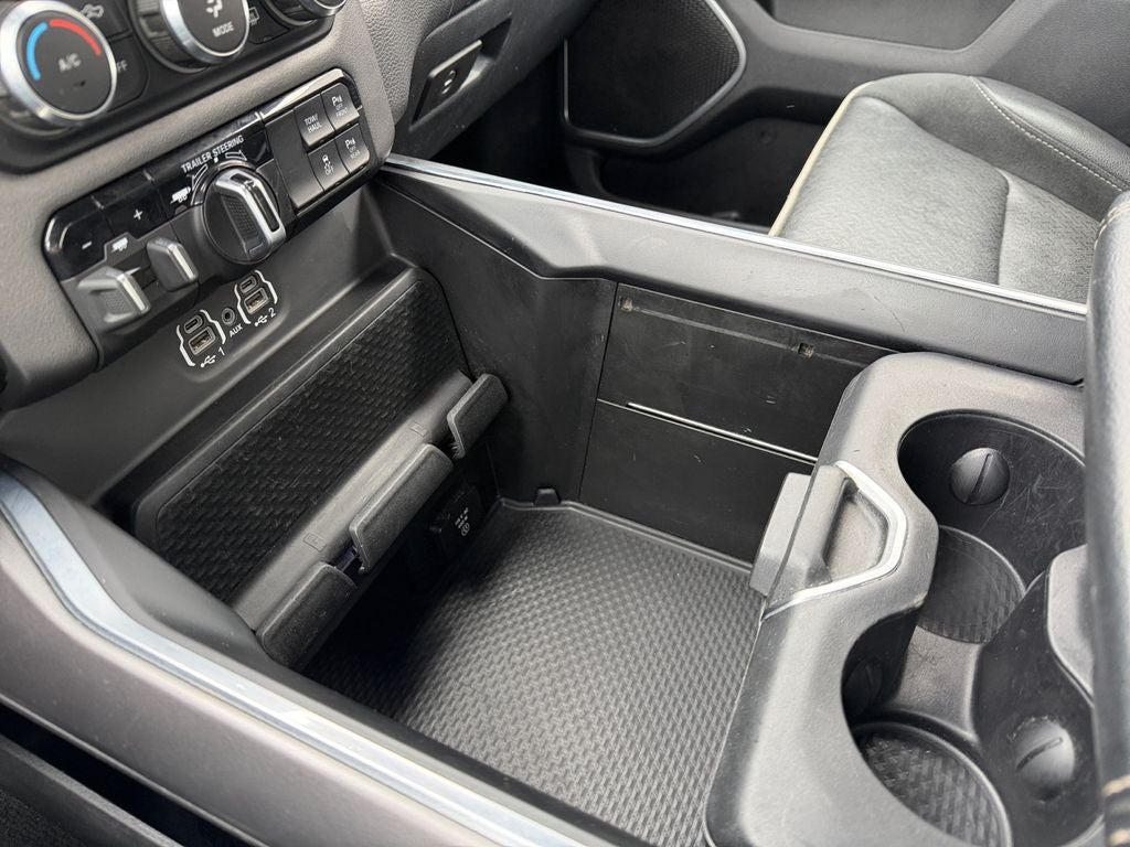 2021 RAM 1500 Laramie Crew Cab 4x4 6'4' Box