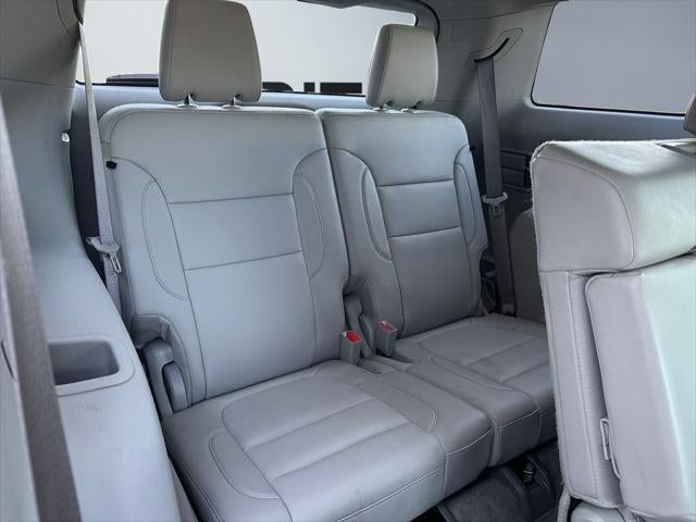 2023 GMC Acadia AWD SLT