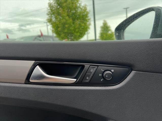 2021 Volkswagen Passat 2.0T SE