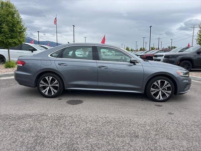 2021 Volkswagen Passat 2.0T SE