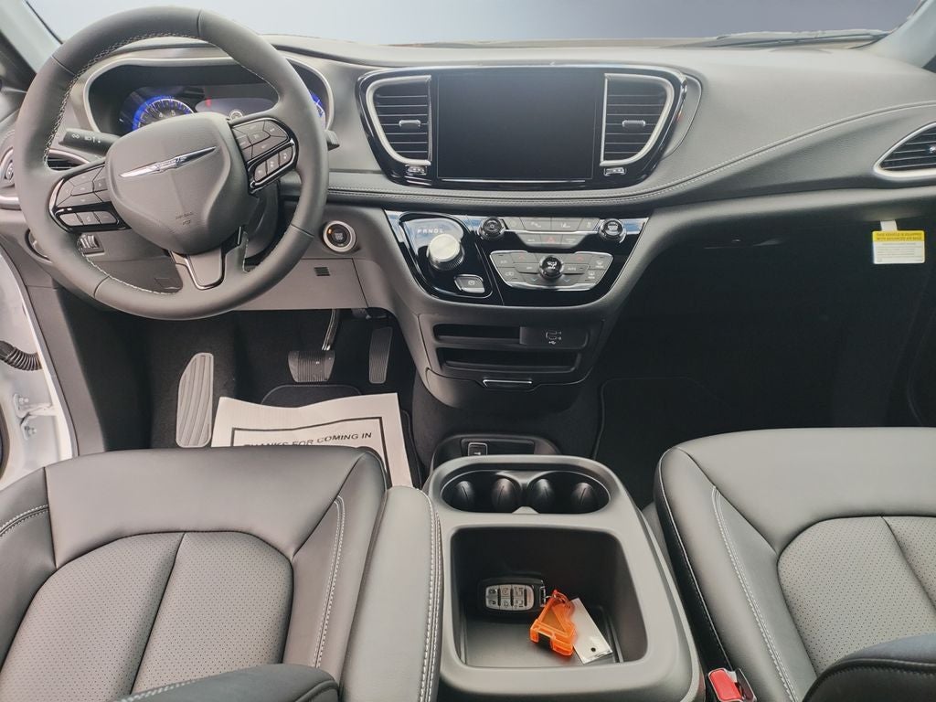 2026 Chrysler Pacifica PACIFICA SELECT AWD