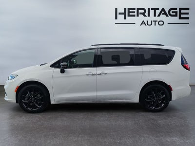 2026 Chrysler Pacifica PACIFICA SELECT AWD