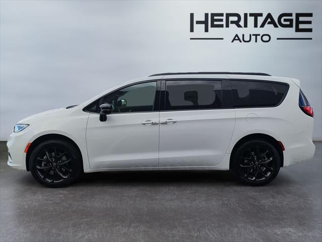 2026 Chrysler Pacifica PACIFICA SELECT AWD