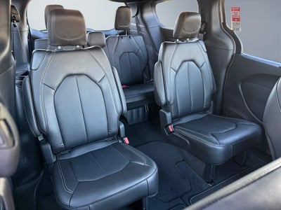 2026 Chrysler Pacifica PACIFICA SELECT AWD