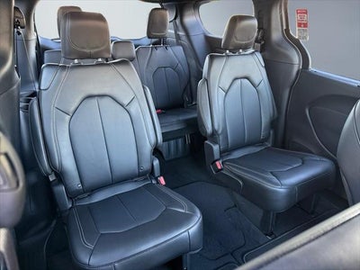 2026 Chrysler Pacifica PACIFICA SELECT AWD