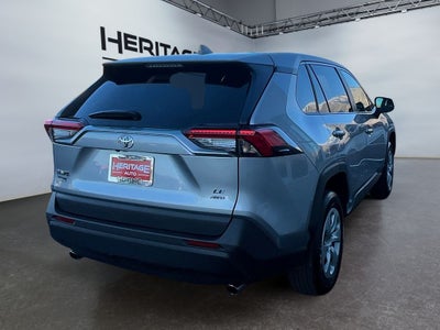 2025 Toyota RAV4 LE