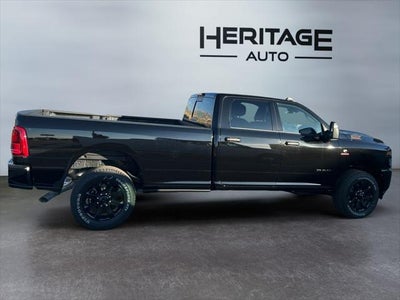 2026 RAM Ram 3500 RAM 3500 BIG HORN CREW CAB 4X4 8' BOX