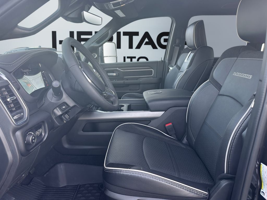 2025 RAM Ram 2500 RAM 2500 LARAMIE CREW CAB 4X4 8' BOX