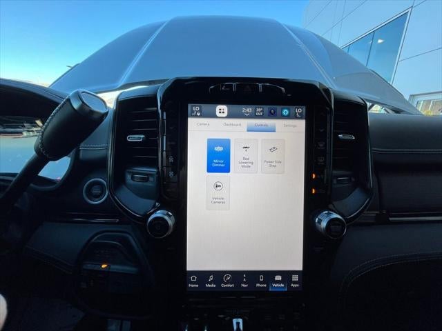 2023 RAM 2500 Limited Crew Cab 4x4 6'4' Box