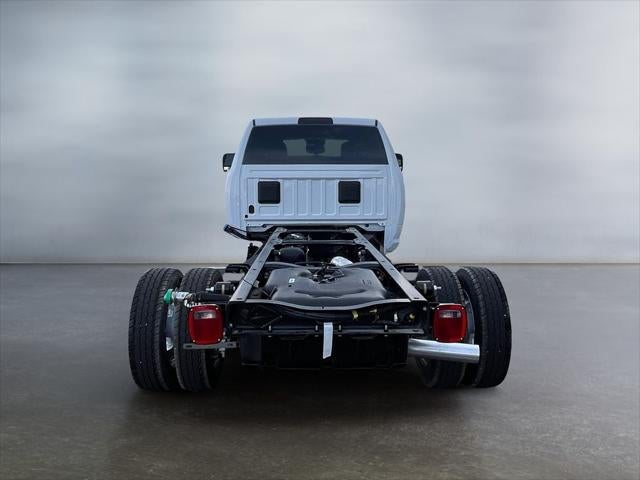 2026 RAM Ram 5500 Chassis Cab RAM 5500 BIG HORN CHASSIS CREW CAB 4X4 84' CA