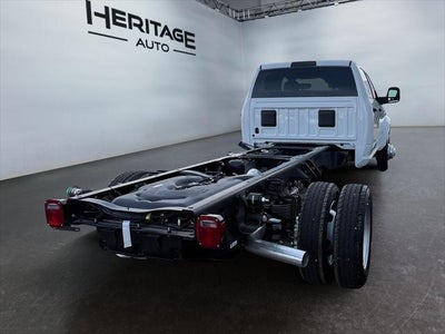 2026 RAM Ram 5500 Chassis Cab RAM 5500 BIG HORN CHASSIS CREW CAB 4X4 84' CA