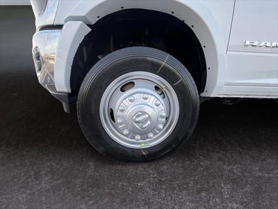 2026 RAM Ram 5500 Chassis Cab RAM 5500 BIG HORN CHASSIS CREW CAB 4X4 84' CA