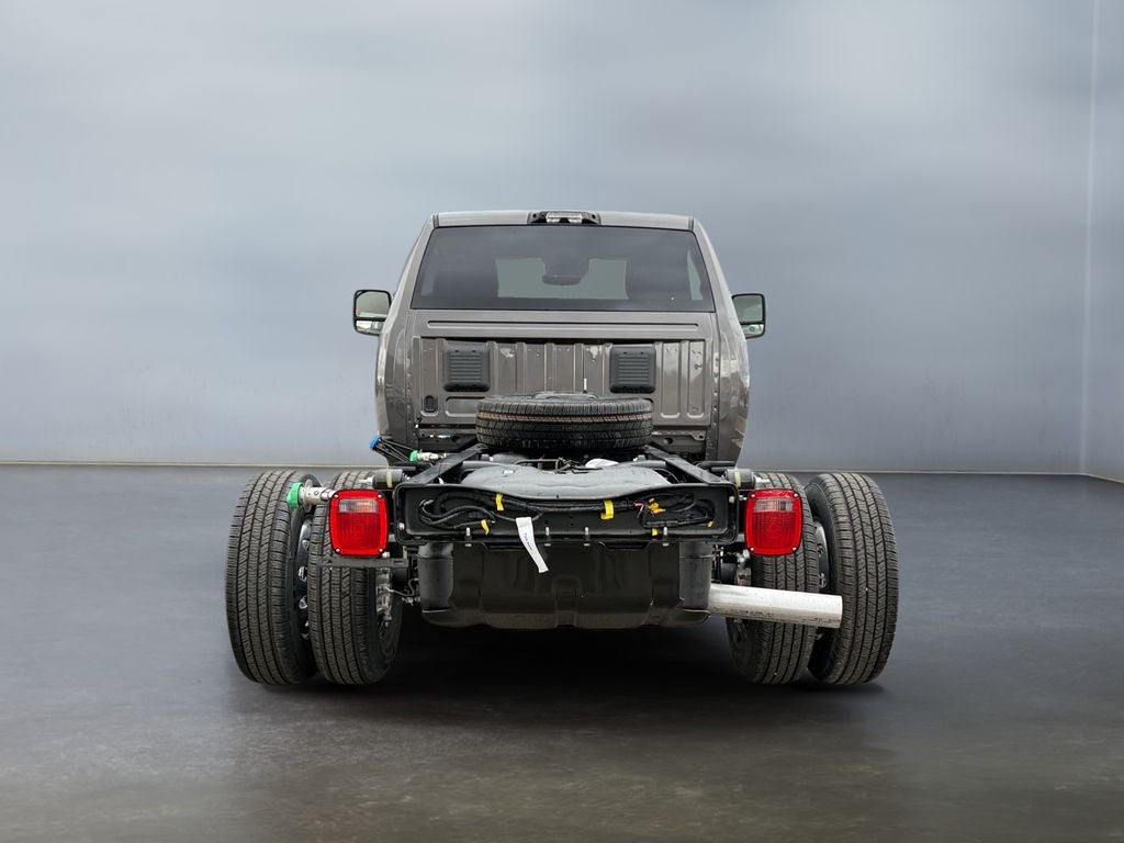 2026 RAM Ram 3500 Chassis Cab RAM 3500 BIG HORN CHASSIS REGULAR CAB 4X4 60' CA