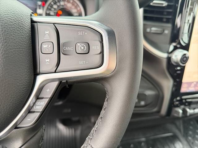 2026 RAM Ram 3500 Chassis Cab RAM 3500 BIG HORN CHASSIS REGULAR CAB 4X4 60' CA