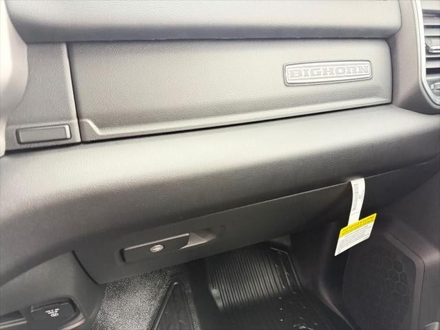 2026 RAM Ram 3500 Chassis Cab RAM 3500 BIG HORN CHASSIS REGULAR CAB 4X4 60' CA