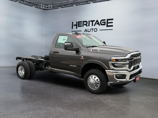 2026 RAM Ram 3500 Chassis Cab RAM 3500 BIG HORN CHASSIS REGULAR CAB 4X4 60' CA