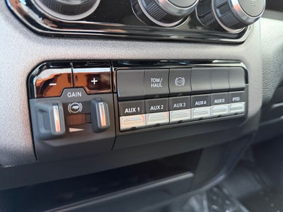 2026 RAM Ram 3500 Chassis Cab RAM 3500 TRADESMAN CREW CAB CHASSIS 4X4 60' CA