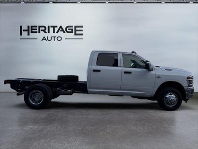 2026 RAM Ram 3500 Chassis Cab RAM 3500 TRADESMAN CREW CAB CHASSIS 4X4 60' CA