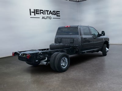2026 RAM Ram 3500 Chassis Cab RAM 3500 TRADESMAN CREW CAB CHASSIS 4X4 60' CA