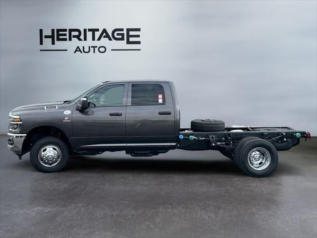 2026 RAM Ram 3500 Chassis Cab RAM 3500 TRADESMAN CREW CAB CHASSIS 4X4 60' CA