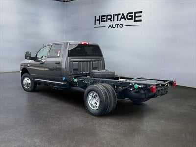 2026 RAM Ram 3500 Chassis Cab RAM 3500 TRADESMAN CREW CAB CHASSIS 4X4 60' CA