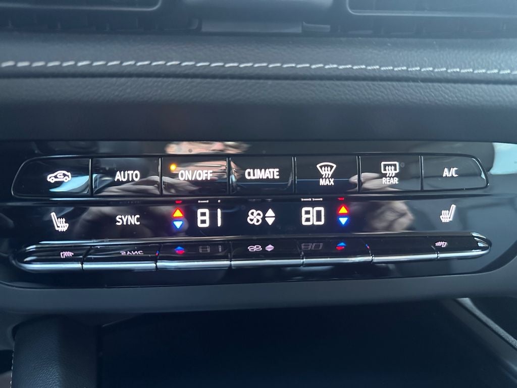 2022 Buick Envision FWD Essence