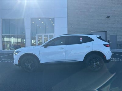 2022 Buick Envision FWD Essence