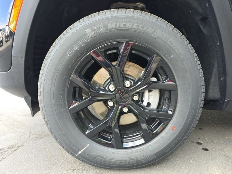 2025 Jeep Grand Cherokee GRAND CHEROKEE ALTITUDE 4X4