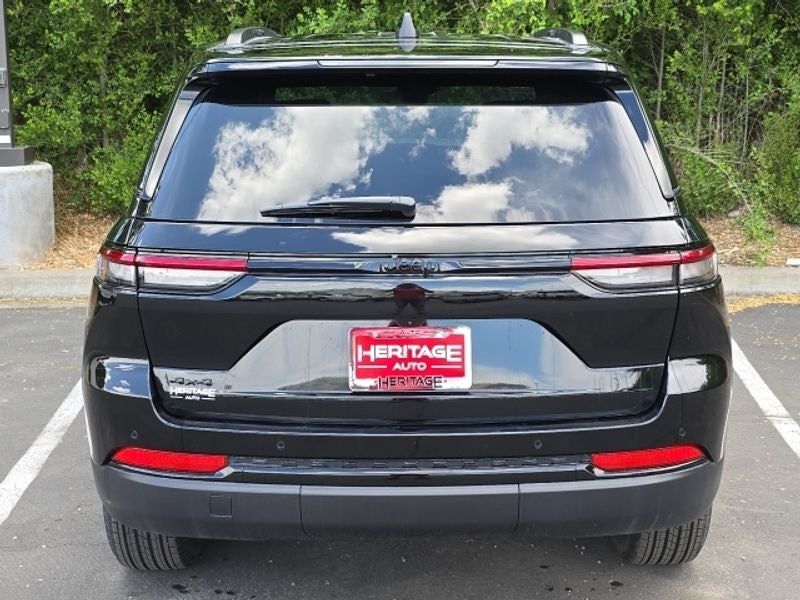 2025 Jeep Grand Cherokee GRAND CHEROKEE ALTITUDE 4X4