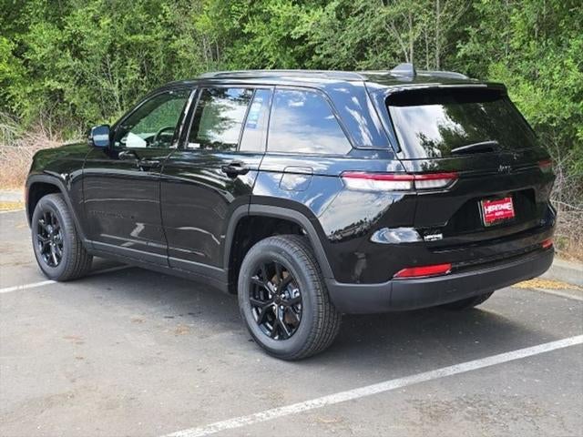 2025 Jeep Grand Cherokee GRAND CHEROKEE ALTITUDE 4X4