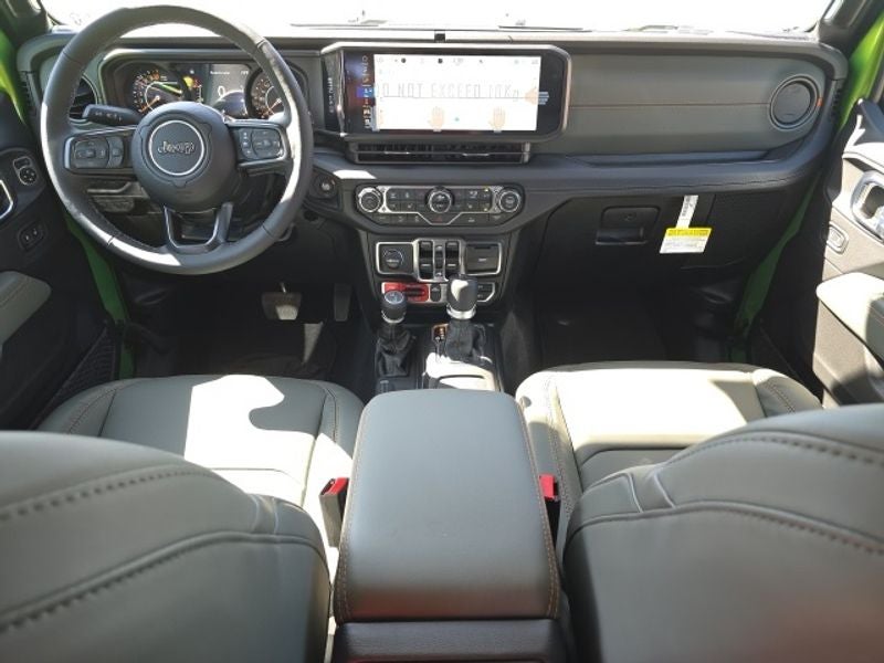 2025 Jeep Gladiator GLADIATOR MOJAVE 4X4