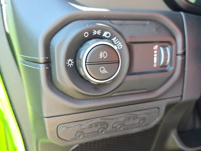 2025 Jeep Gladiator GLADIATOR MOJAVE 4X4