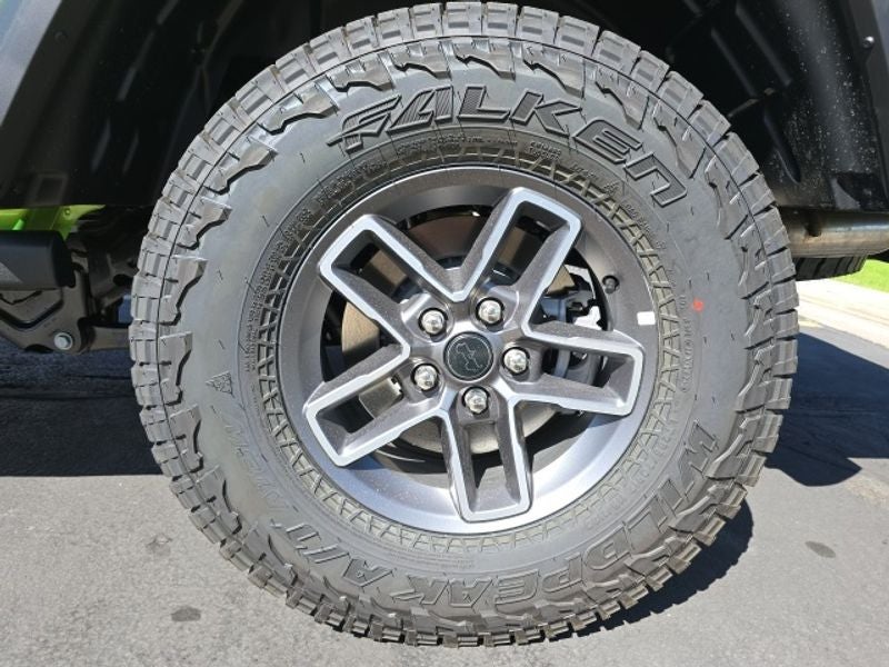 2025 Jeep Gladiator GLADIATOR MOJAVE 4X4