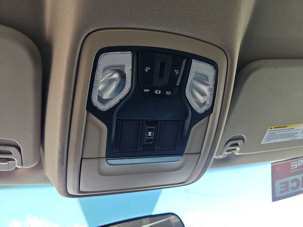 2019 RAM 1500 Tradesman Crew Cab 4x4 5'7' Box