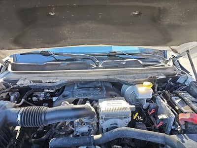 2019 RAM 1500 Tradesman Crew Cab 4x4 5'7' Box