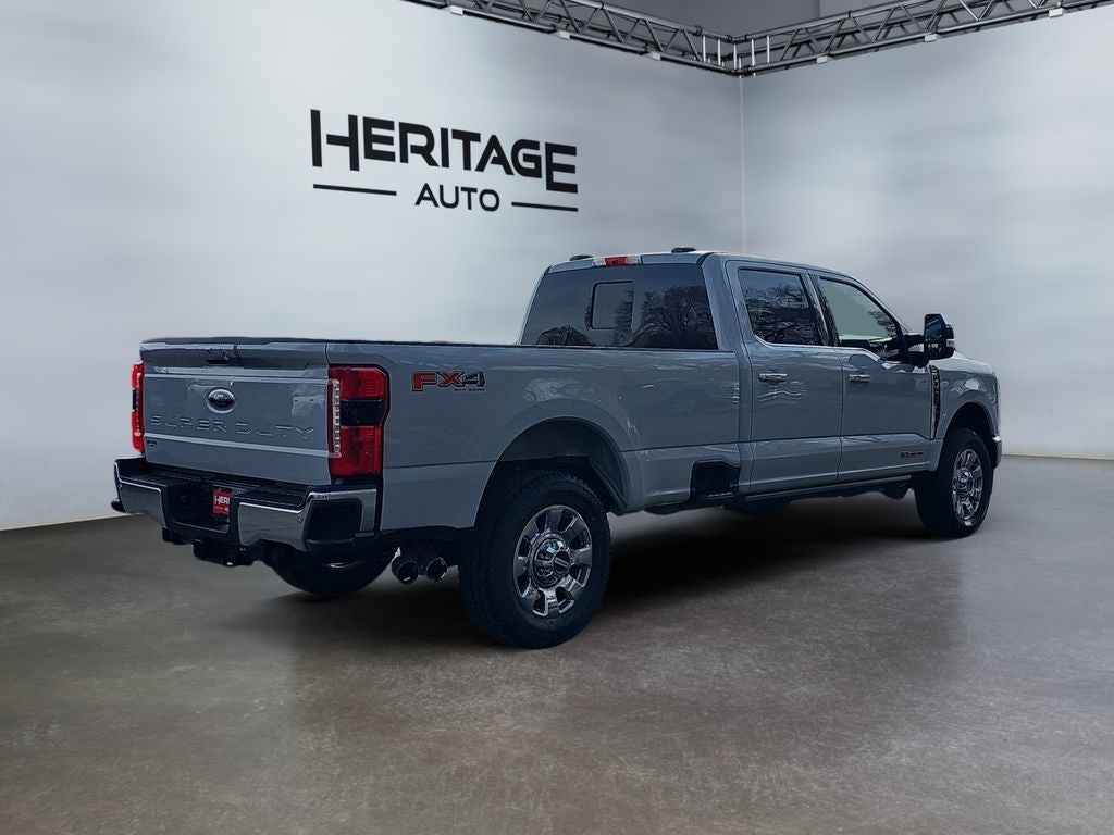 2026 Ford F-350 LARIAT
