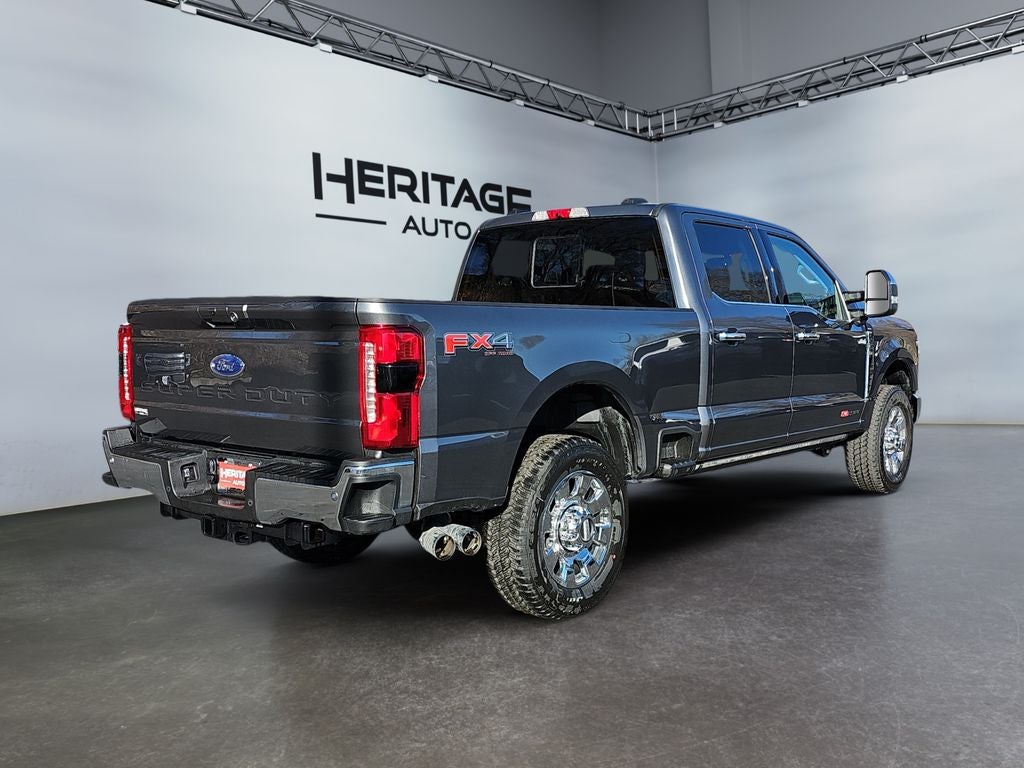 2026 Ford F-350 LARIAT