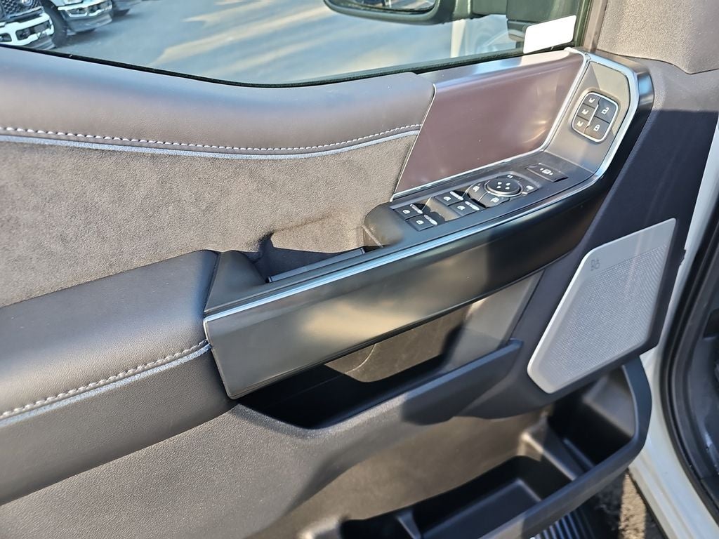 2026 Ford F-350 Platinum